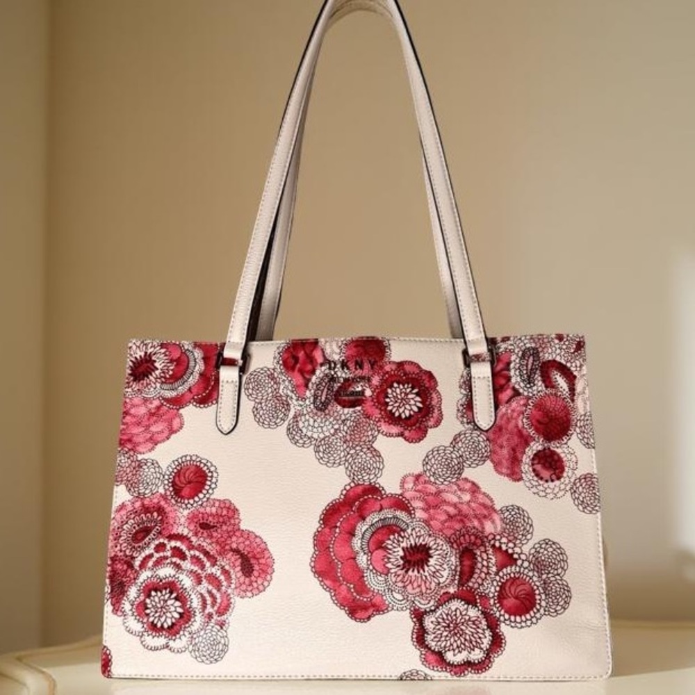 DKNY Floral Purse NWOT,gold pin-mount logo,genuine leather,center zip tote,IPAD - Picture 10 of 10